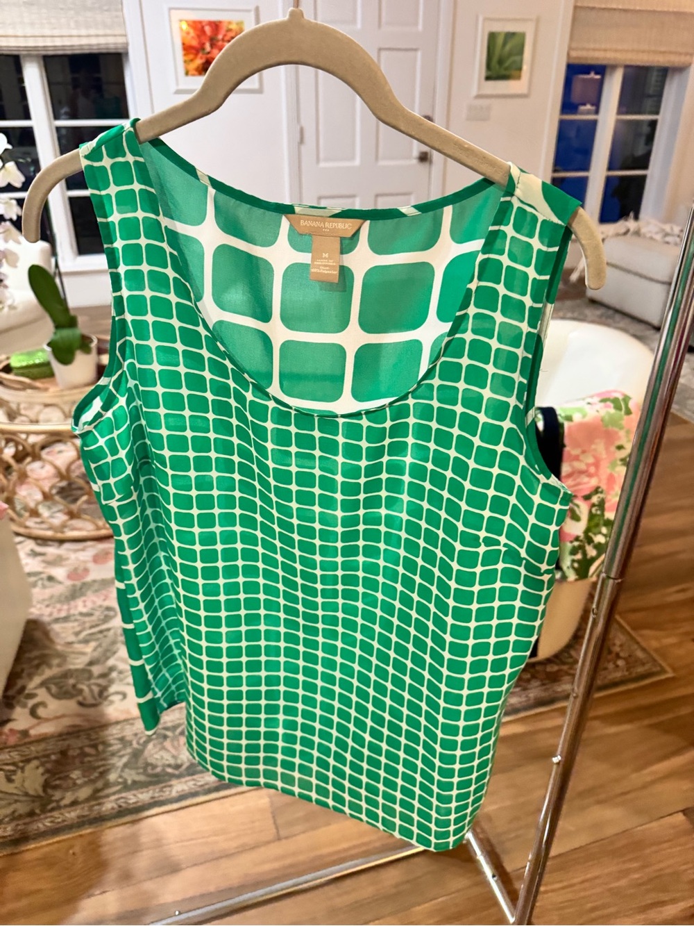 Banana Republic Green Grid Print Sleeveless Blouse